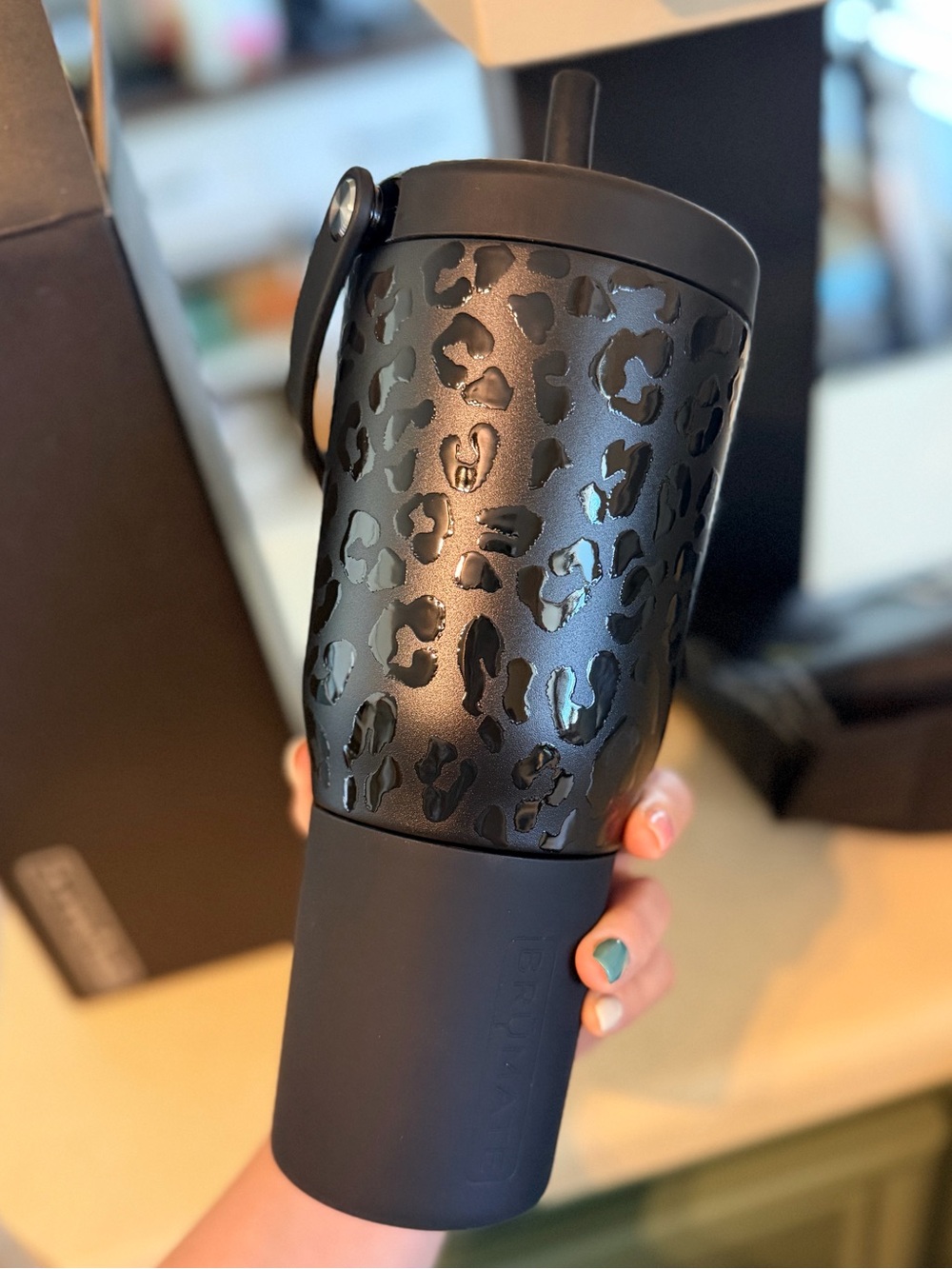 BrüMate Resa 35 oz Tumbler Onyx Leopard NWT | Leakproof | Box & Bag